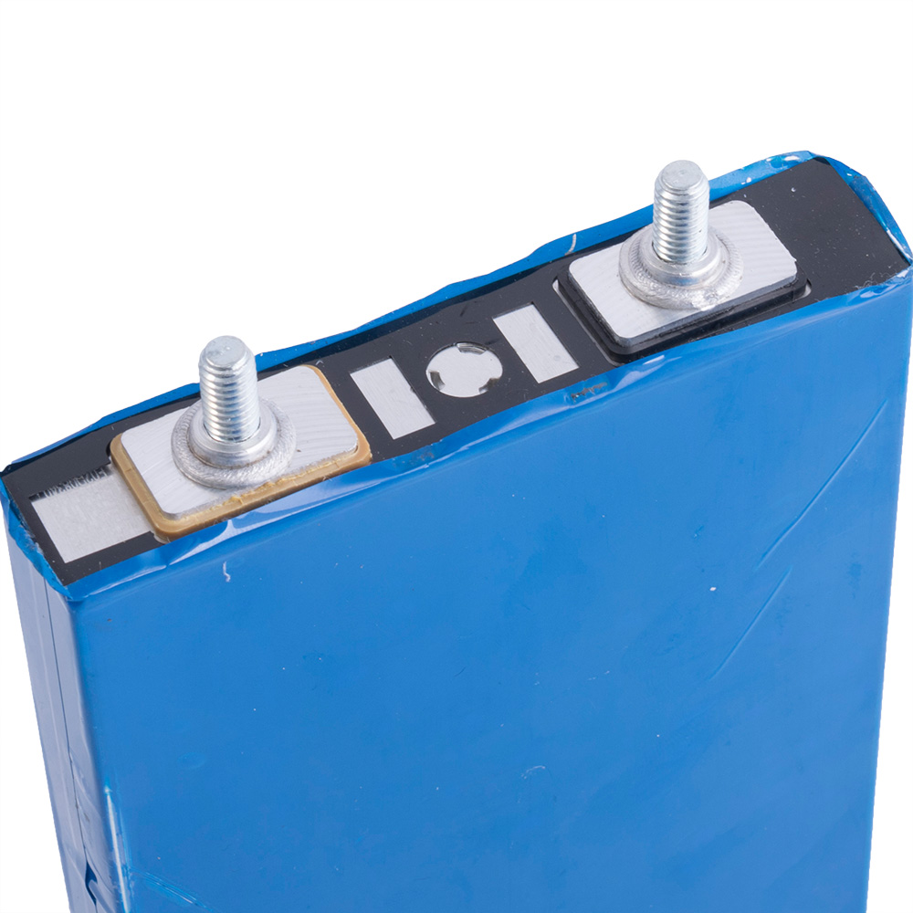 Акумулятор літій-залізо-фосфатний 20100146 LiFePO4 30Ah 3.2V 5C (Liitokala, 20x100x146mm)