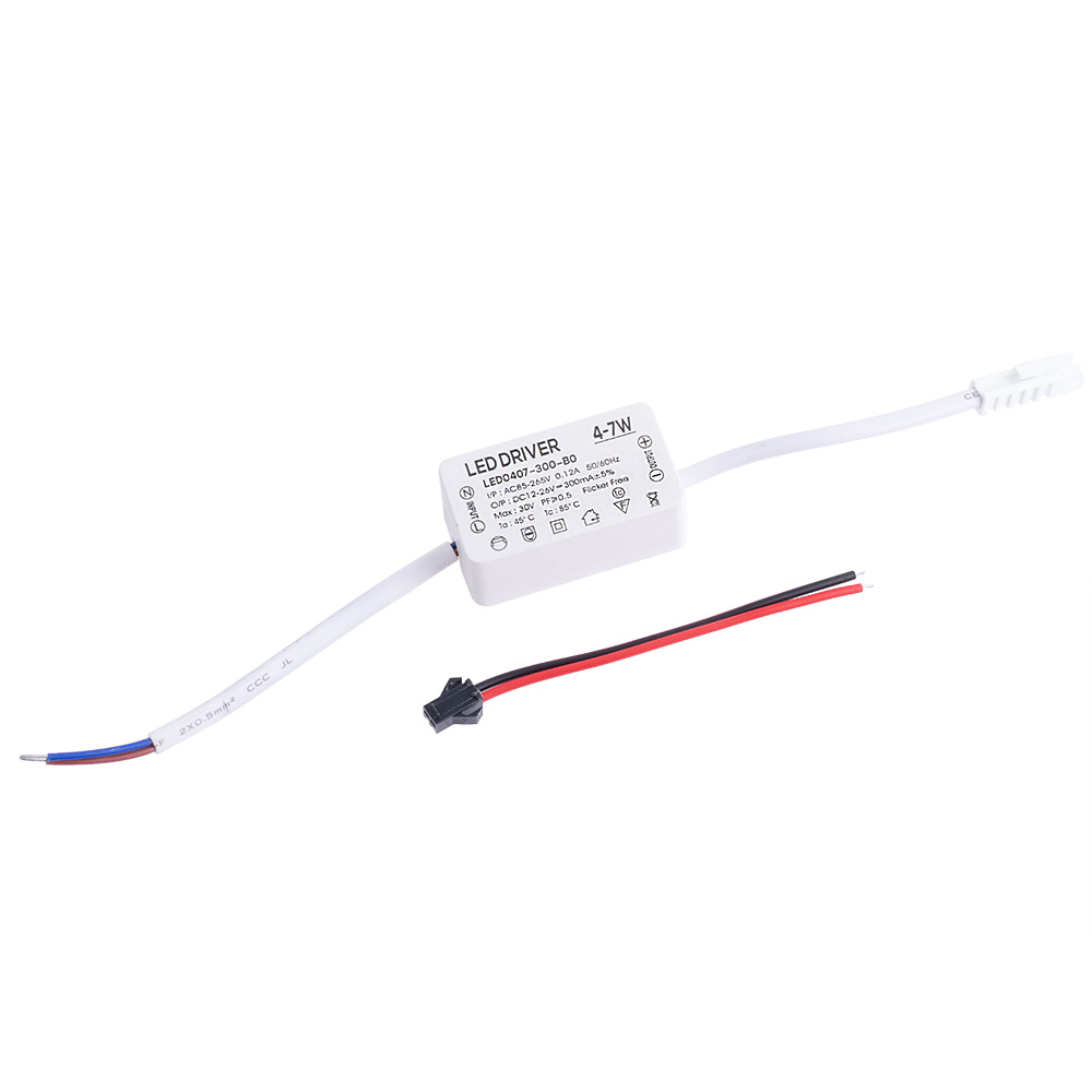 Драйвер для світлодіодів 4-7W в корпусі, 300mA ±5% @ DC 12-26V, AC 85-265V, 51x28x20mm