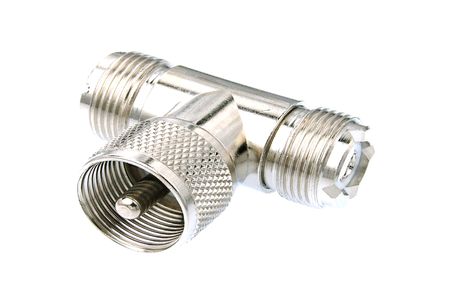 Перехідник UHF Т-подібний (U-020 TGN) (UHF-TPJJ) (ВЧ-роз'єм) Перехідник UHF Т-подібний (U-020 TGN) (UHF-TPJJ) (ВЧ-роз'єм)