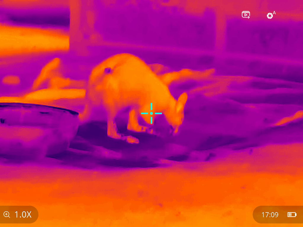 Пристрій нічного бачення UTx635M