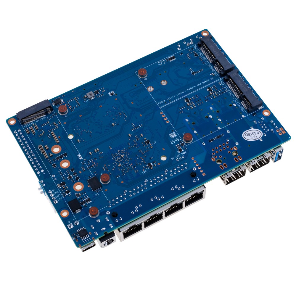 Плата маршрутизатора Banana Pi BPI-R4 з процесором MediaTek MT7988A Quad-Core Cortex-A73 4G DDR+8G eMMC