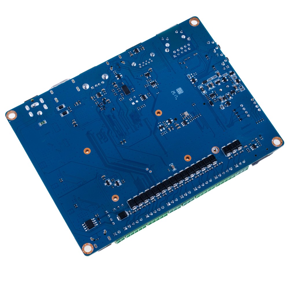 Плата Banana Pi BPI-F4 з процесором Sunplus SP7350 Quad Cortex-A55 та NPU 4.1 TOPS