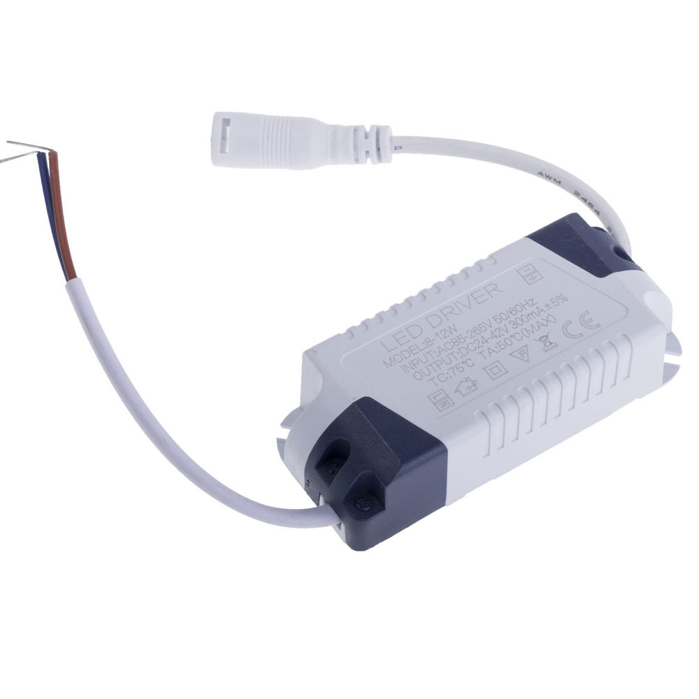 LED Driver для 8-12-ти 1 Вт світлодіодів (AC/DC) LED Driver для 8-12-ти 1 Вт світлодіодів (AC/DC)
