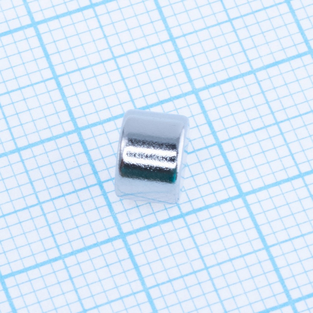 Магніт N38, NdFeB, Ni + Cu + Ni,  Cyl,  D7 x 5mm