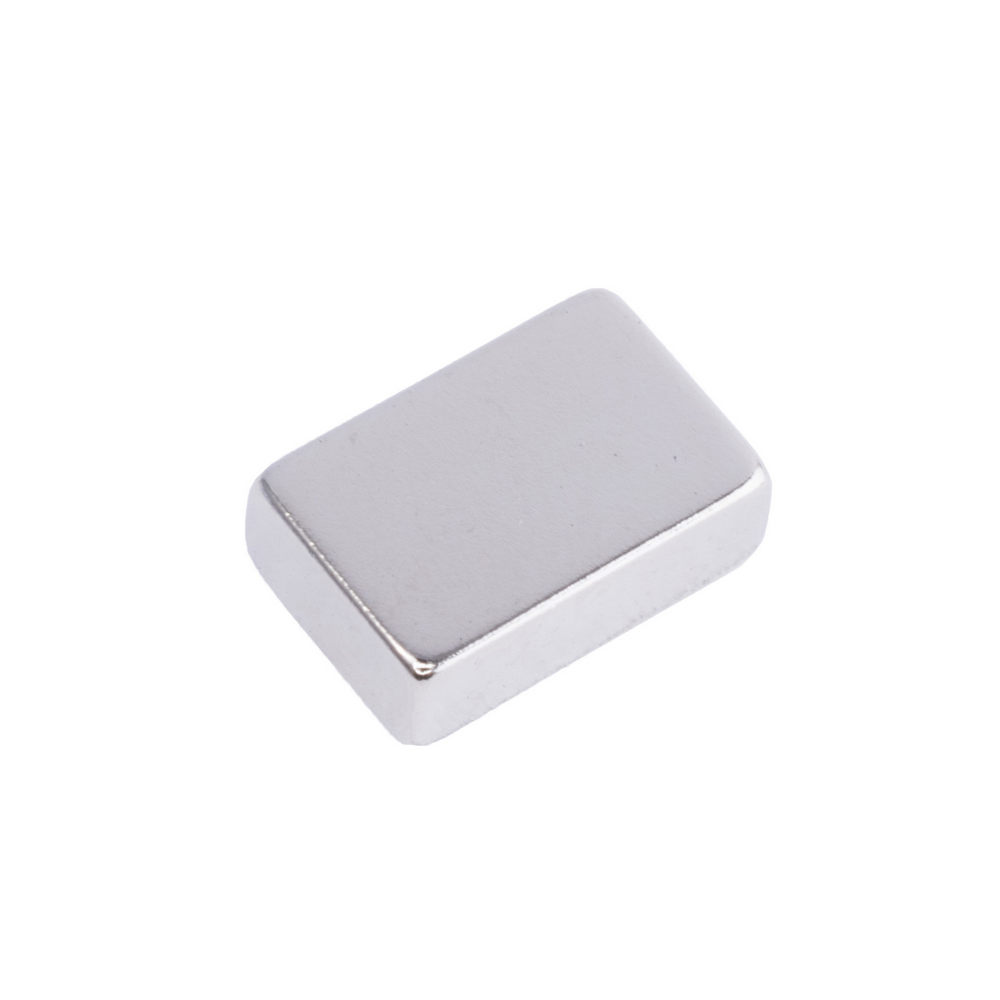 Магніт NdFeB, Блок 12 x 8 x 4 mm (N38), Ni + Cu + Ni (нікель) Магніт NdFeB, Блок 12 x 8 x 4 mm (N38), Ni + Cu + Ni (нікель)