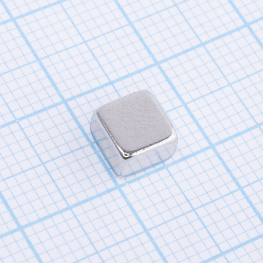 Магніт NdFeB, Блок 6 x 6 x 4 mm (N48), Ni + Cu + Ni (нікель)