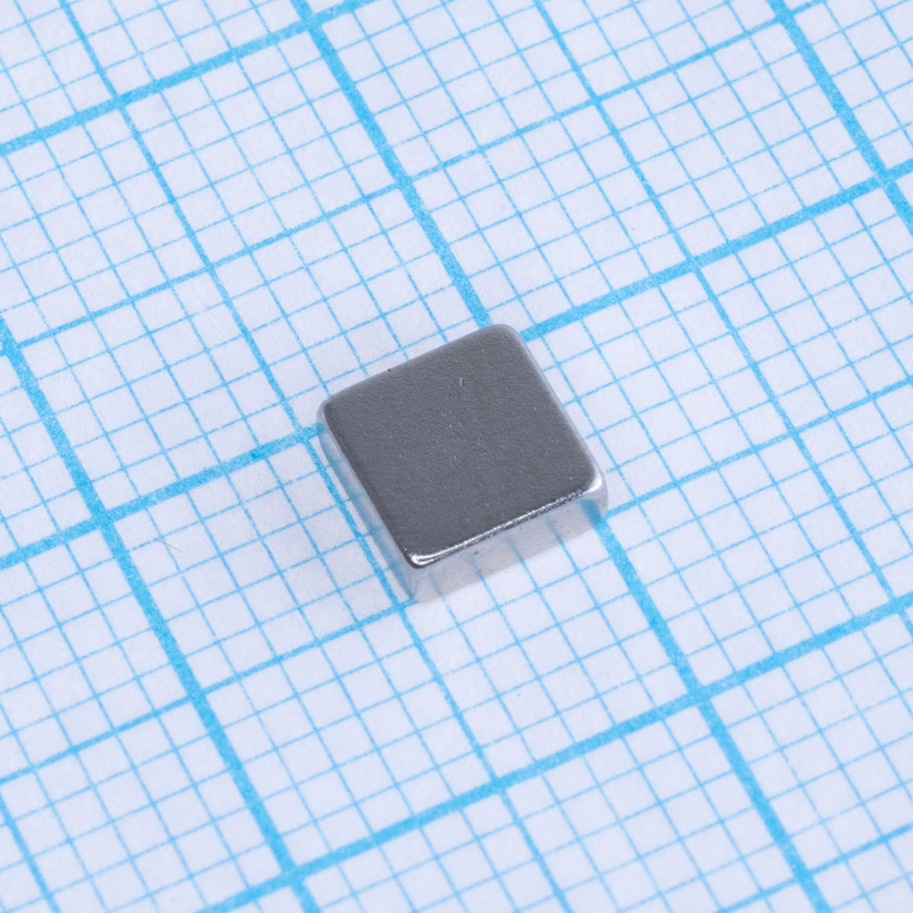 Магніт NdFeB, Блок 5 x 5 x 2 mm (N50), Ni + Cu + Ni (нікель)