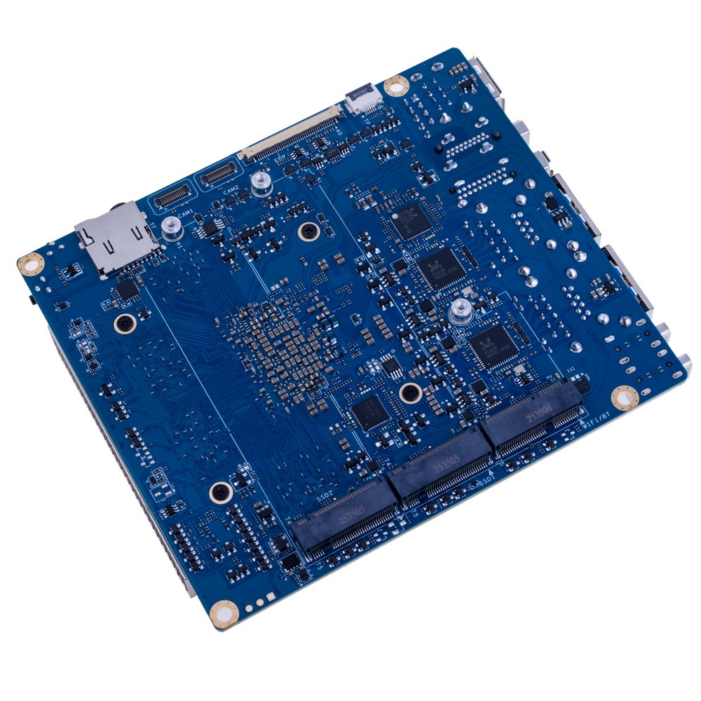 Мікрокомп'ютер Orange Pi 6 Plus 16G з охолодженням