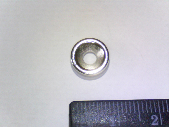 Магнит NdFeB, Шайба под винт М3 OD10 x ID7/3,5 x 3 mm (N38), Ni+Cu+Ci (никель)