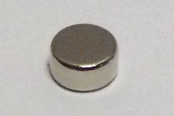 Магнит NdFeB, диск/цилиндр OD4 x 2 mm (N38), Ni+Cu+Ni (никель)