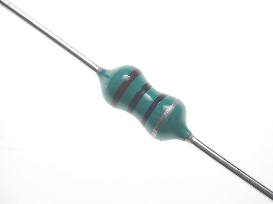 47uH ±10% аксіальна 210mA 2.1 Ohm (CECL-470K-CEC) 47uH ±10% аксіальна 210mA 2.1 Ohm (CECL-470K-CEC)